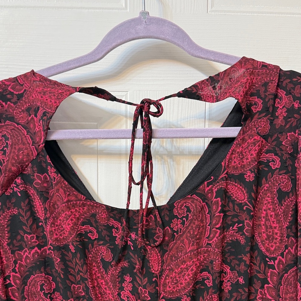 torrid Burgundy and Black Paisley Open Back Long Sleeve Tea Length Aline Dress - Picture 5 of 7